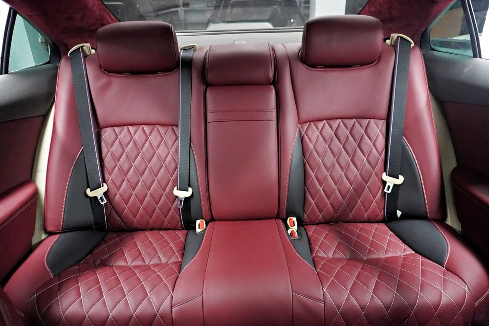 雷克薩斯汽車內(nèi)飾改裝